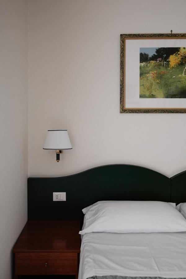 La Girandola Bed & Breakfast Рим Екстер'єр фото