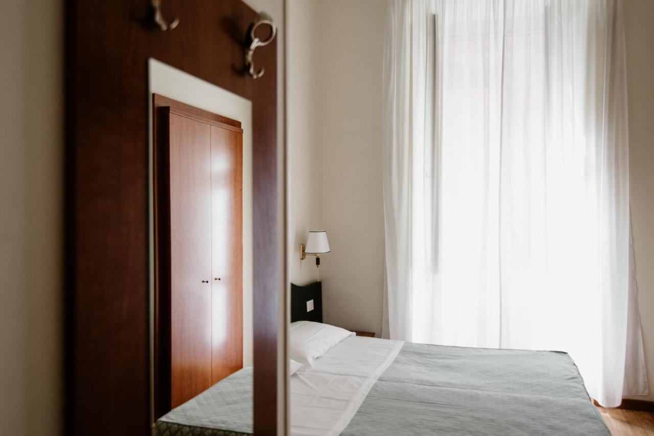 La Girandola Bed & Breakfast Рим Екстер'єр фото